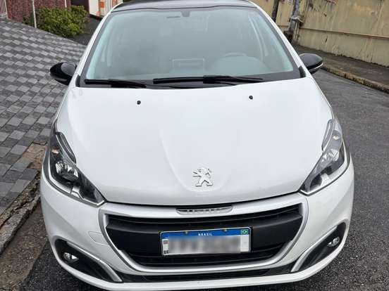PEUGEOT-208-1.6 INCONCERT 16V FLEX 4P AUTOMÁTICO PEUGEOT-208-2018