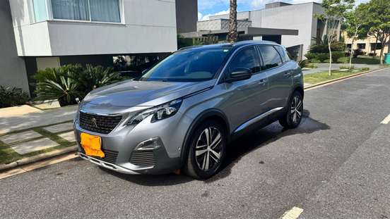 PEUGEOT-3008-2018