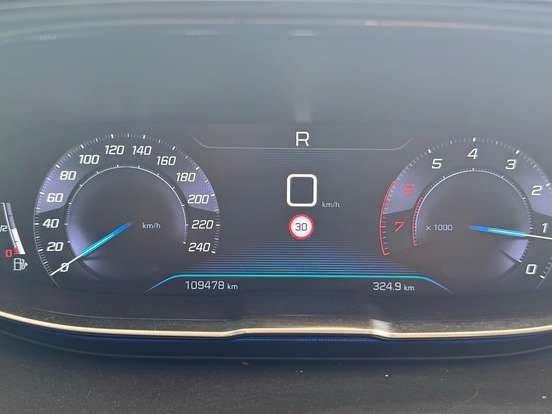 PEUGEOT-3008-1.6 GRIFFE PACK THP 16V GASOLINA 4P AUTOMÁTICO PEUGEOT-3008-2018