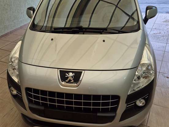 PEUGEOT-3008-1.6 GRIFFE THP 16V GASOLINA 4P AUTOMÁTICO PEUGEOT-3008-2012
