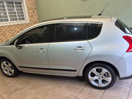 PEUGEOT-3008-1.6 GRIFFE THP 16V GASOLINA 4P AUTOMÁTICO PEUGEOT-3008-2012