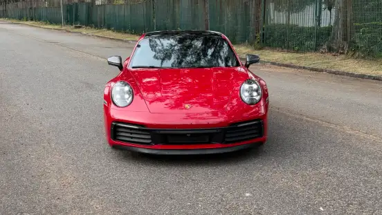 PORSCHE-911-2023