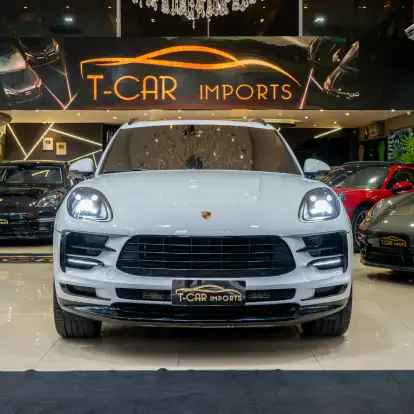 PORSCHE-MACAN-2020