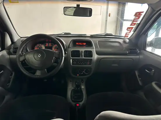 RENAULT-CLIO-1.6 PRIVILÉGE SEDAN 16V FLEX 4P MANUAL RENAULT-CLIO-2007