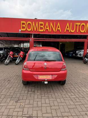 RENAULT-CLIO-2014