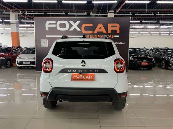 RENAULT-DUSTER-2023