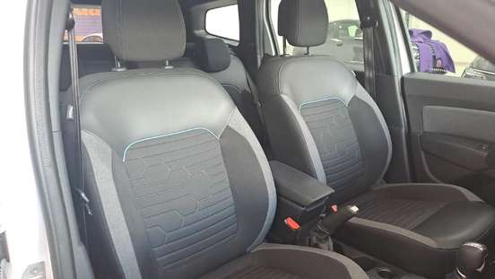 RENAULT-DUSTER-2025