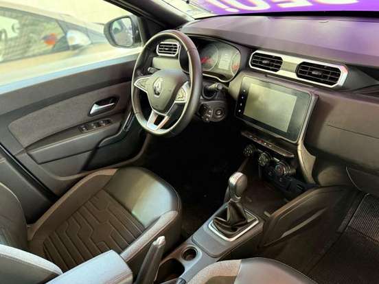RENAULT-DUSTER-2025