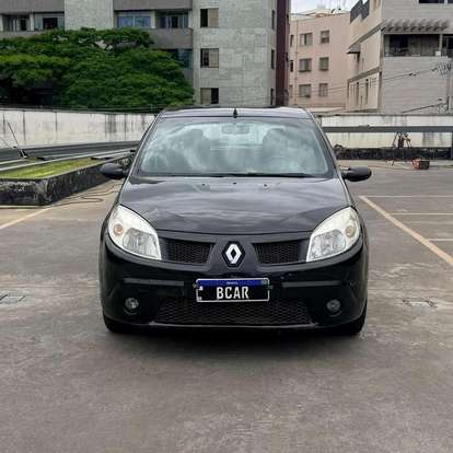 RENAULT-SANDERO-2008