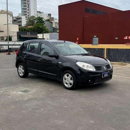 RENAULT-SANDERO-2008