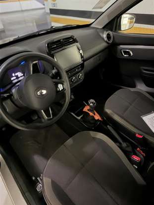 RENAULT-KWID-1.0 12V SCE FLEX OUTSIDER MANUAL RENAULT-KWID-2023