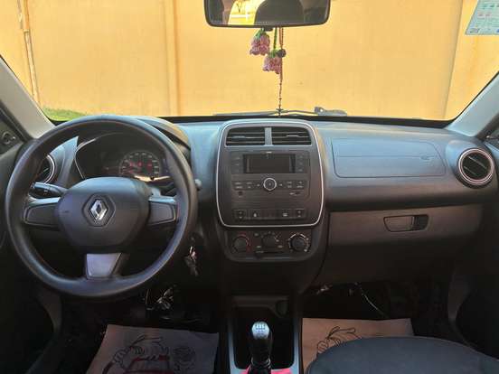 RENAULT-KWID-2018