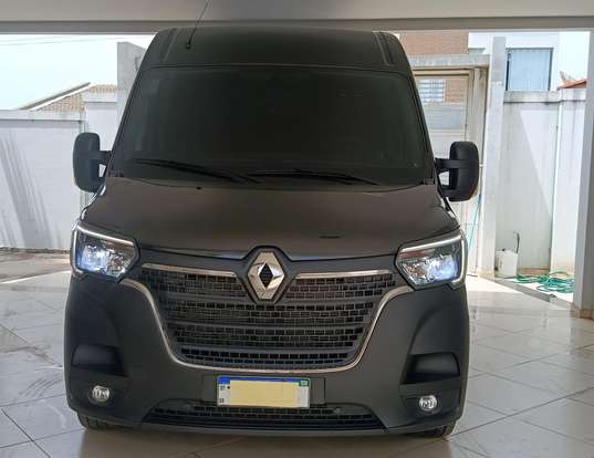 RENAULT-MASTER-2024