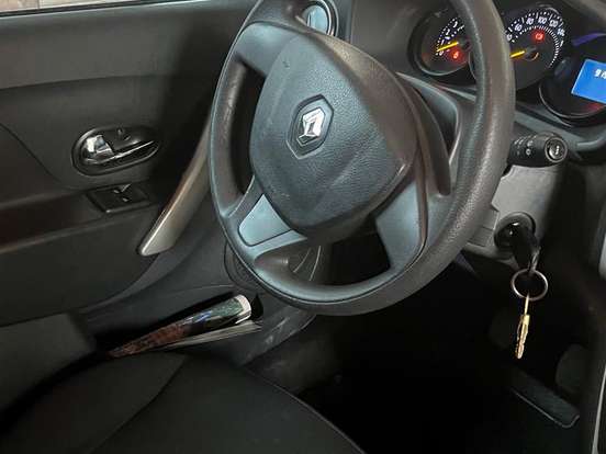RENAULT-SANDERO-1.6 DYNAMIQUE 8V FLEX 4P MANUAL RENAULT-SANDERO-2016