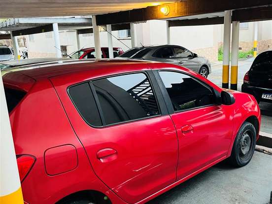 RENAULT-SANDERO-1.6 DYNAMIQUE 8V FLEX 4P MANUAL RENAULT-SANDERO-2016