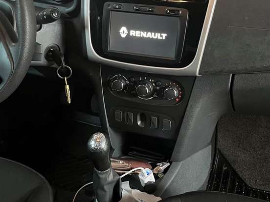 RENAULT-SANDERO-1.6 DYNAMIQUE 8V FLEX 4P MANUAL RENAULT-SANDERO-2016