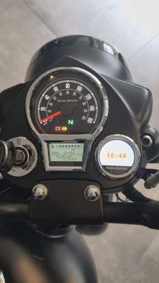 ROYAL ENFIELD-CLASSIC 350 DARK-2025