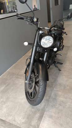 ROYAL ENFIELD-CLASSIC 350 DARK-2025