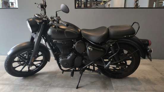 ROYAL ENFIELD-CLASSIC 350 DARK-2025