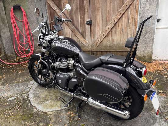 ROYAL ENFIELD-METEOR 650 ASTRAL ROYAL ENFIELD-METEOR 650 ASTRAL-2025