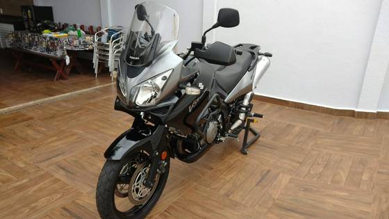 SUZUKI DL 1000 V STROM 
