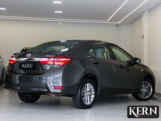 TOYOTA-COROLLA-2.0 XEI 16V FLEX 4P AUTOMÁTICO TOYOTA-COROLLA-2015