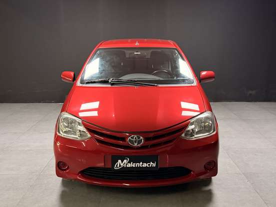 TOYOTA-ETIOS-2013
