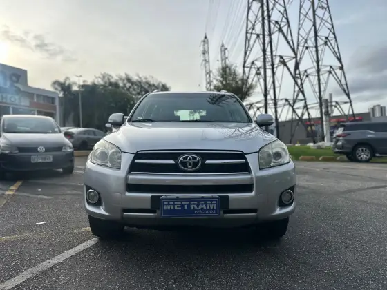 TOYOTA RAV4 2.4 4X2 16V GASOLINA 4P AUTOMÁTICO