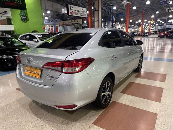 TOYOTA-YARIS-1.5 16V FLEX SEDAN XLS MULTIDRIVE TOYOTA-YARIS-2018