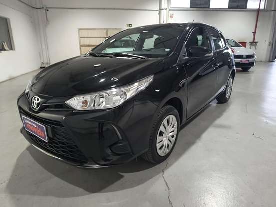 TOYOTA-YARIS-2024