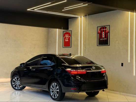 TOYOTA-COROLLA-2.0 ALTIS 16V FLEX 4P AUTOMÁTICO TOYOTA-COROLLA-2018