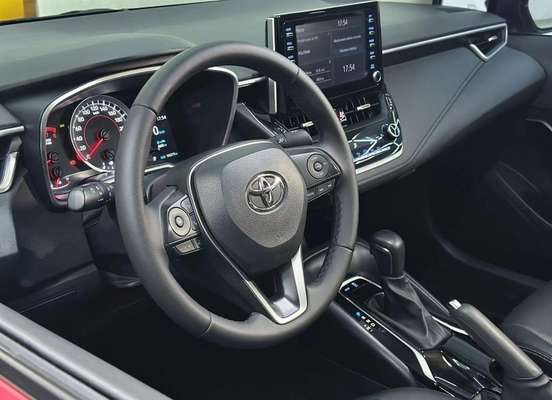 TOYOTA-COROLLA-2021