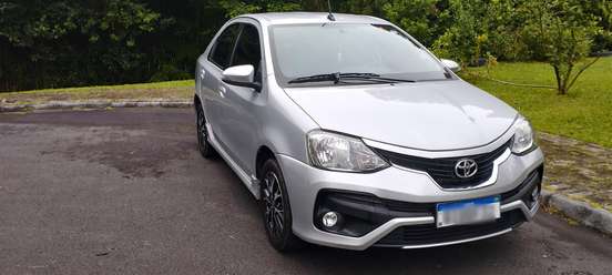 TOYOTA-ETIOS-1.5 PLATINUM 16V FLEX 4P AUTOMÁTICO TOYOTA-ETIOS-2017