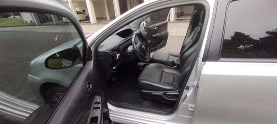 TOYOTA-ETIOS-1.5 PLATINUM 16V FLEX 4P AUTOMÁTICO TOYOTA-ETIOS-2017