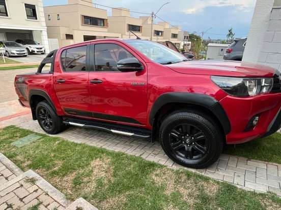 TOYOTA-HILUX-2.8 SR CHALLENGE 4X4 CD 16V DIESEL 4P AUTOMÁTICO TOYOTA-HILUX-2017