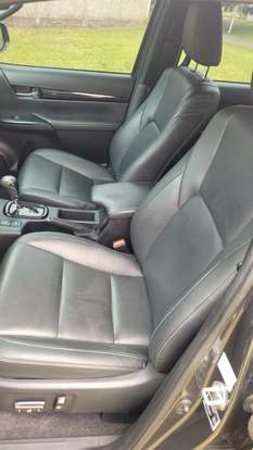 TOYOTA-HILUX-2019