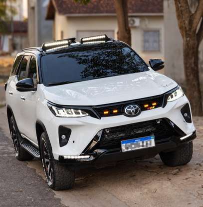 TOYOTA-HILUX SW4-2021