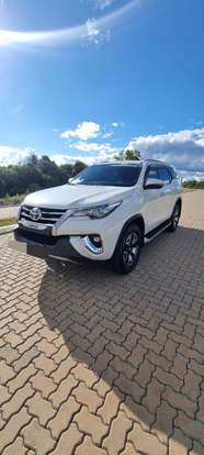 TOYOTA-HILUX SW4-2020