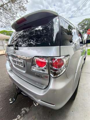 TOYOTA-HILUX SW4-2015