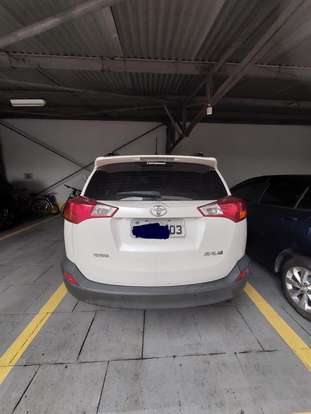TOYOTA-RAV4-2013
