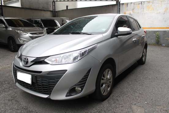TOYOTA-YARIS-2019