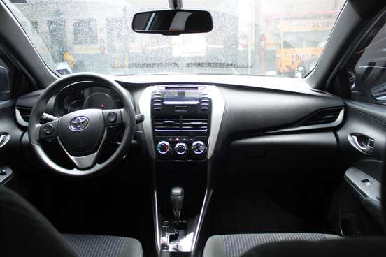 TOYOTA-YARIS-1.3 16V FLEX XL MULTIDRIVE TOYOTA-YARIS-2019