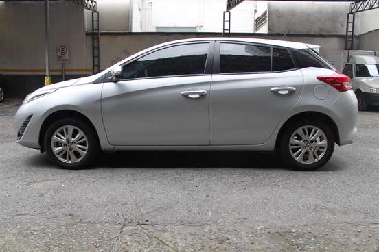TOYOTA-YARIS-1.3 16V FLEX XL MULTIDRIVE TOYOTA-YARIS-2019