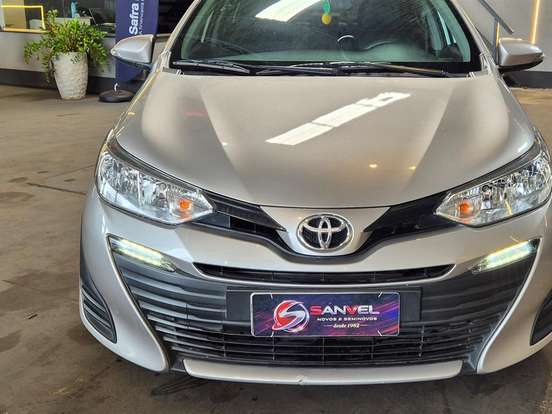 TOYOTA-YARIS-1.5 16V FLEX SEDAN XL PLUS TECH MULTIDRIVE TOYOTA-YARIS-2020