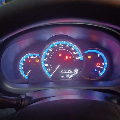 TOYOTA-YARIS-2022
