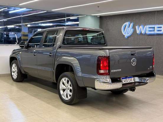 VOLKSWAGEN-AMAROK-2019