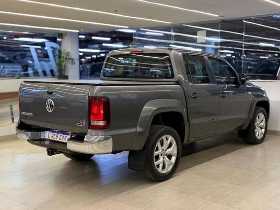 VOLKSWAGEN-AMAROK-2.0 COMFORTLINE 4X4 CD 16V TURBO INTERCOOLER DIESEL 4P AUTOMÁTICO VOLKSWAGEN-AMAROK-2019