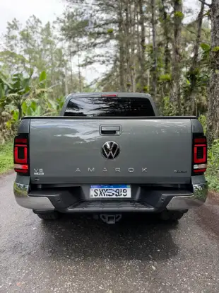 VOLKSWAGEN-AMAROK-2025