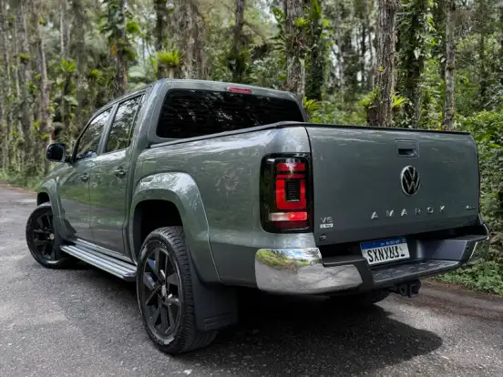 VOLKSWAGEN-AMAROK-3.0 V6 TDI DIESEL HIGHLINE CD 4MOTION AUTOMÁTICO VOLKSWAGEN-AMAROK-2025