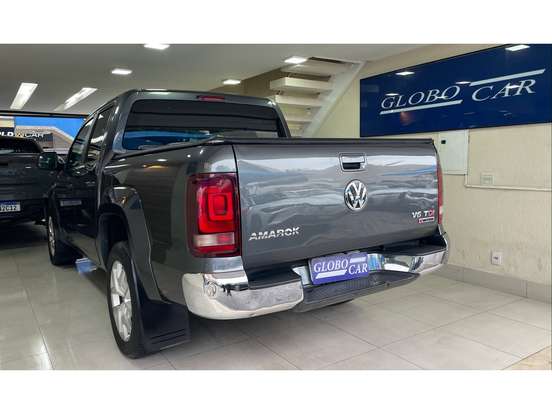 VOLKSWAGEN-AMAROK-2018